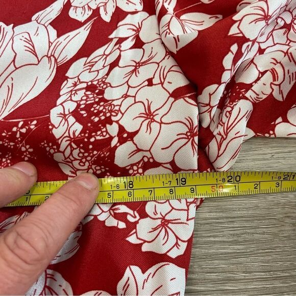 Rebecca Minkoff Red White Mary Floral-Print Wrap Top Wrap Blouse Puff sleeves M - Picture 11 of 12